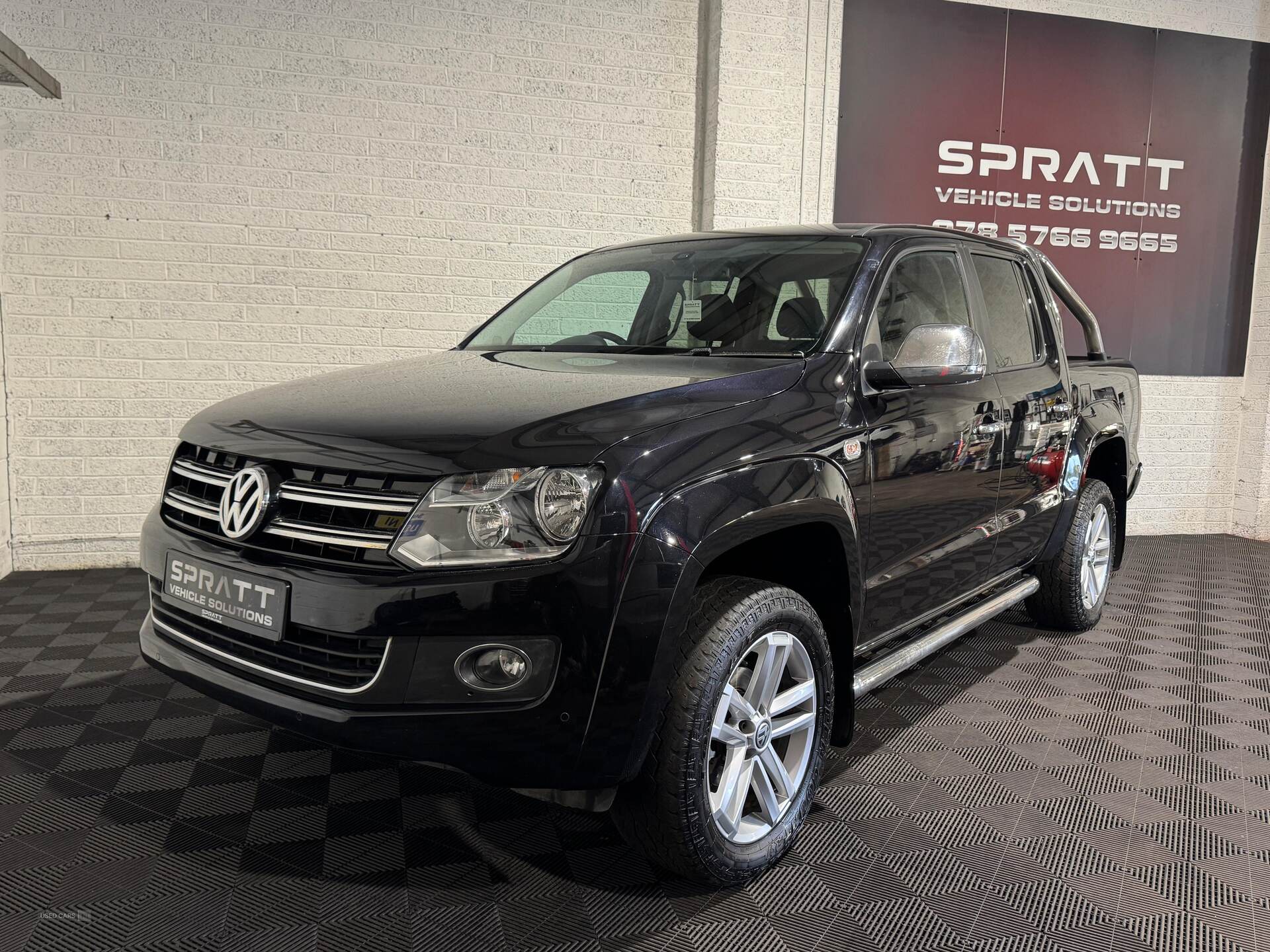 Nov 2016 Volkswagen Amarok D/Cab Pick Up Highline 2.0 BiTDI 180 BMT 4MTN Auto