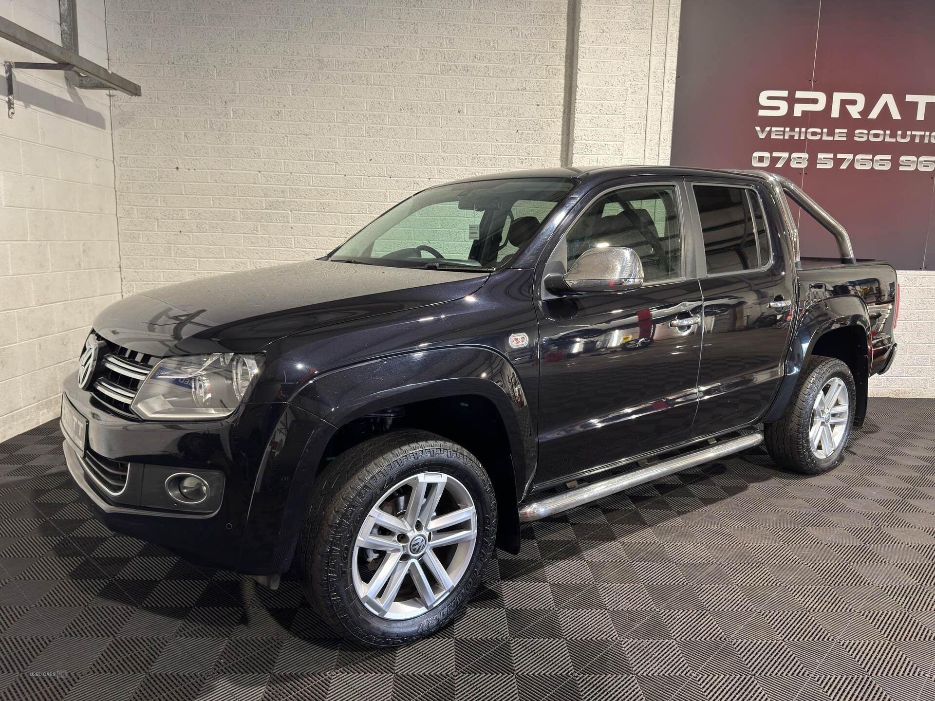 Nov 2016 Volkswagen Amarok D/Cab Pick Up Highline 2.0 BiTDI 180 BMT 4MTN Auto