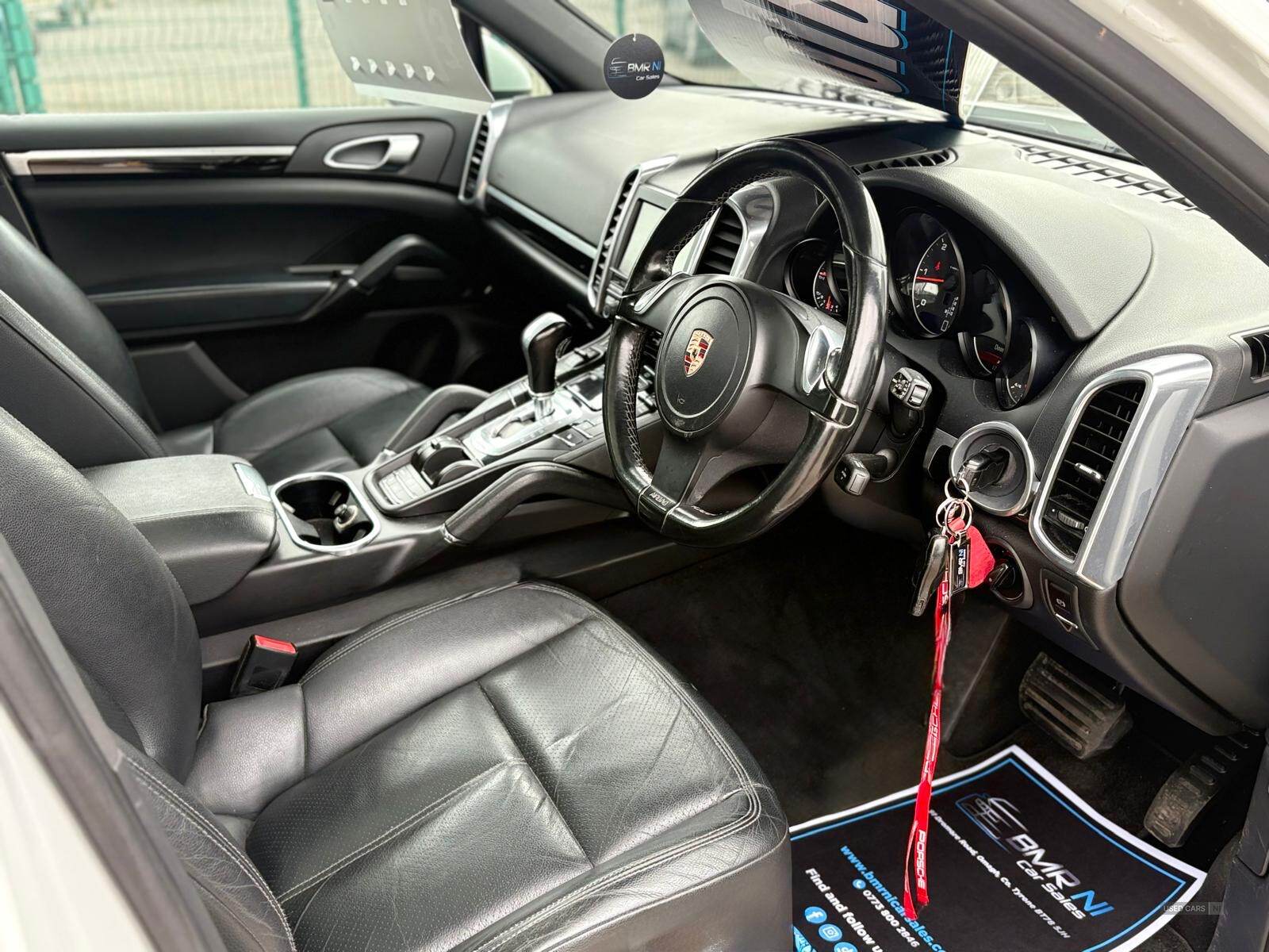 May 2012 Porsche Cayenne V6