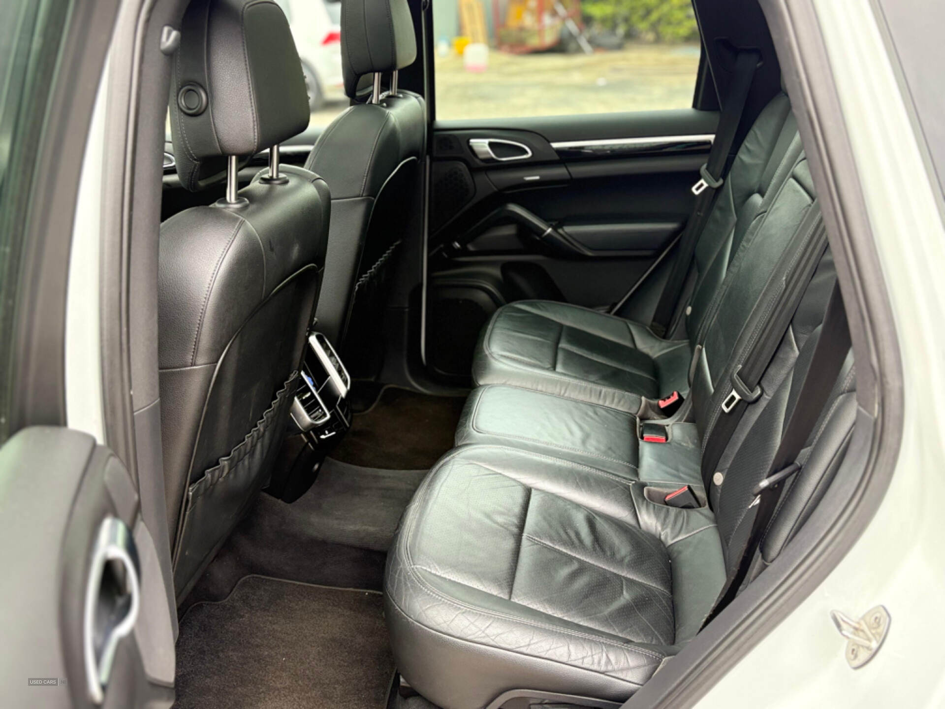 May 2012 Porsche Cayenne V6