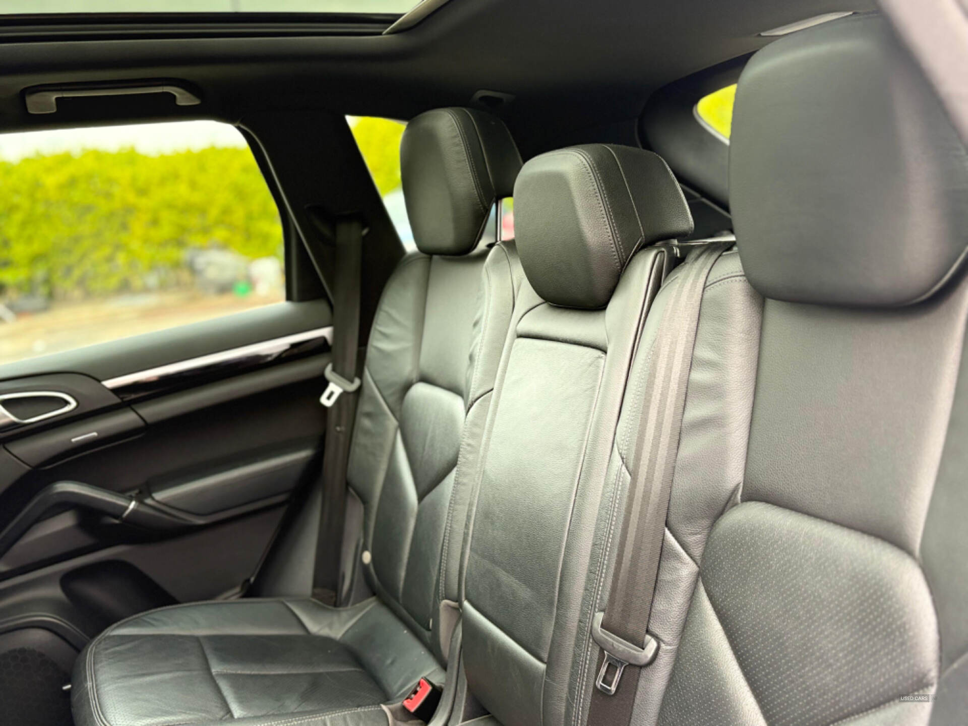 May 2012 Porsche Cayenne V6