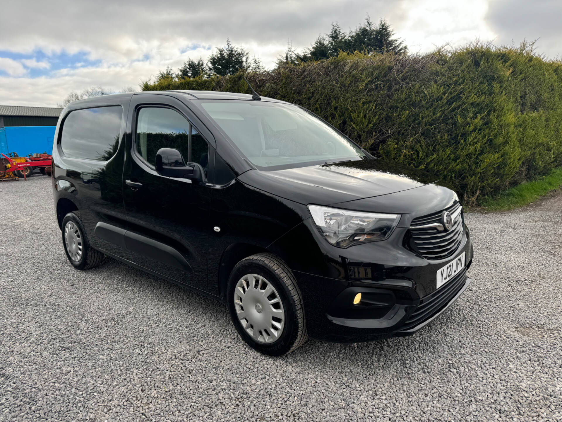 Jun 2021 Vauxhall Combo 2300 1.5 Turbo D 100ps H1 Sportive Van