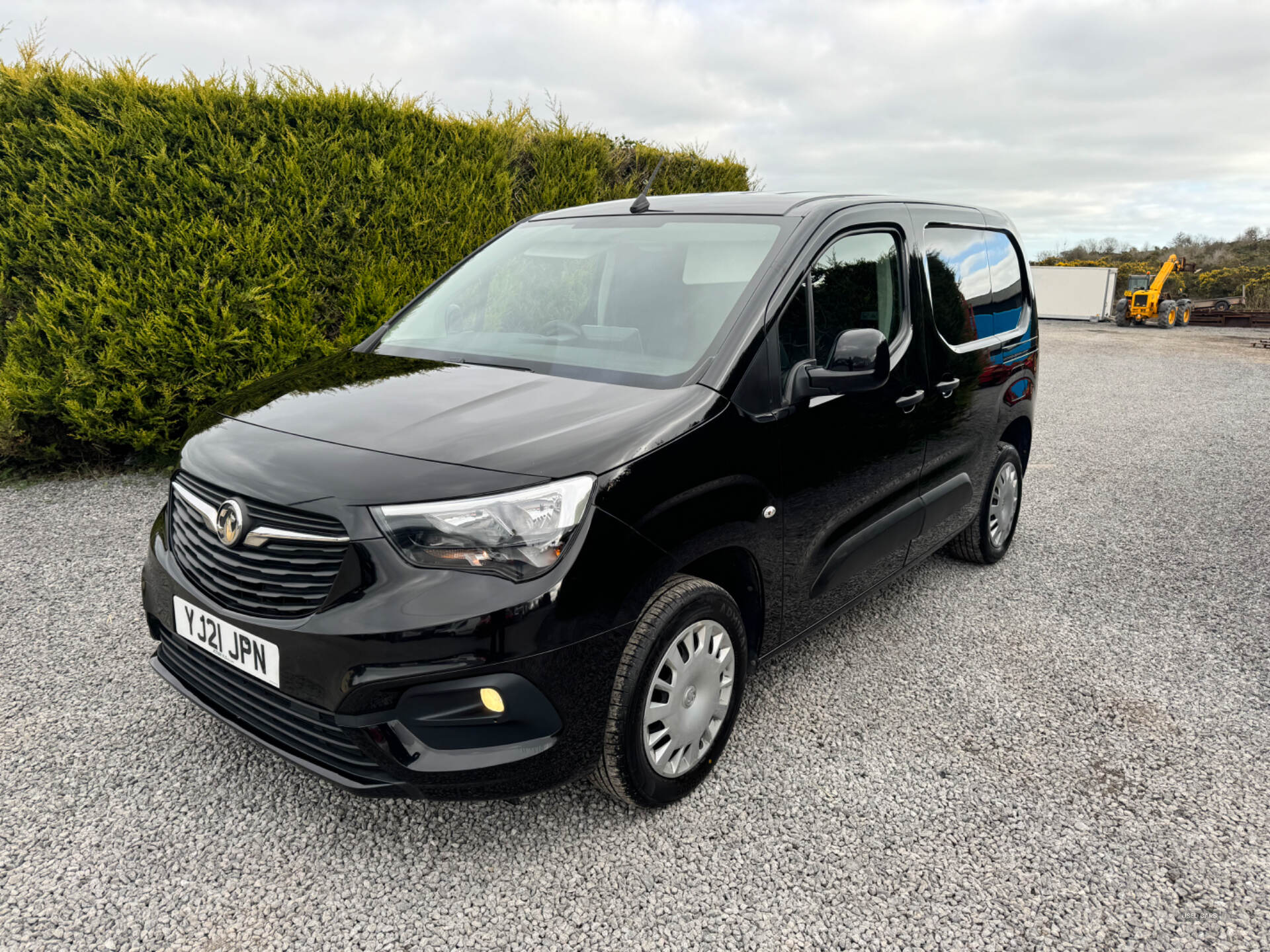 Jun 2021 Vauxhall Combo 2300 1.5 Turbo D 100ps H1 Sportive Van