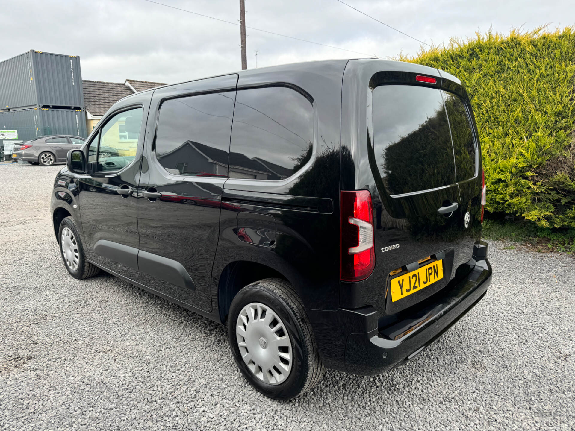 Jun 2021 Vauxhall Combo 2300 1.5 Turbo D 100ps H1 Sportive Van
