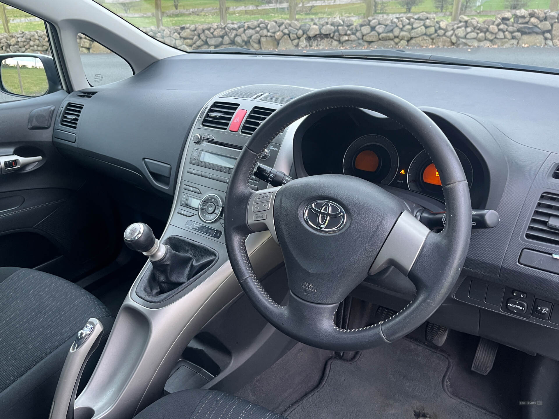 Jun 2009 Toyota Auris 1.6 V-Matic TR 5dr [6]