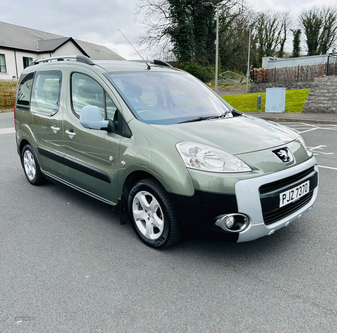 Aug 2009 Peugeot Partner Tepee 1.6 HDi 90 Outdoor 5dr [7 Seats]