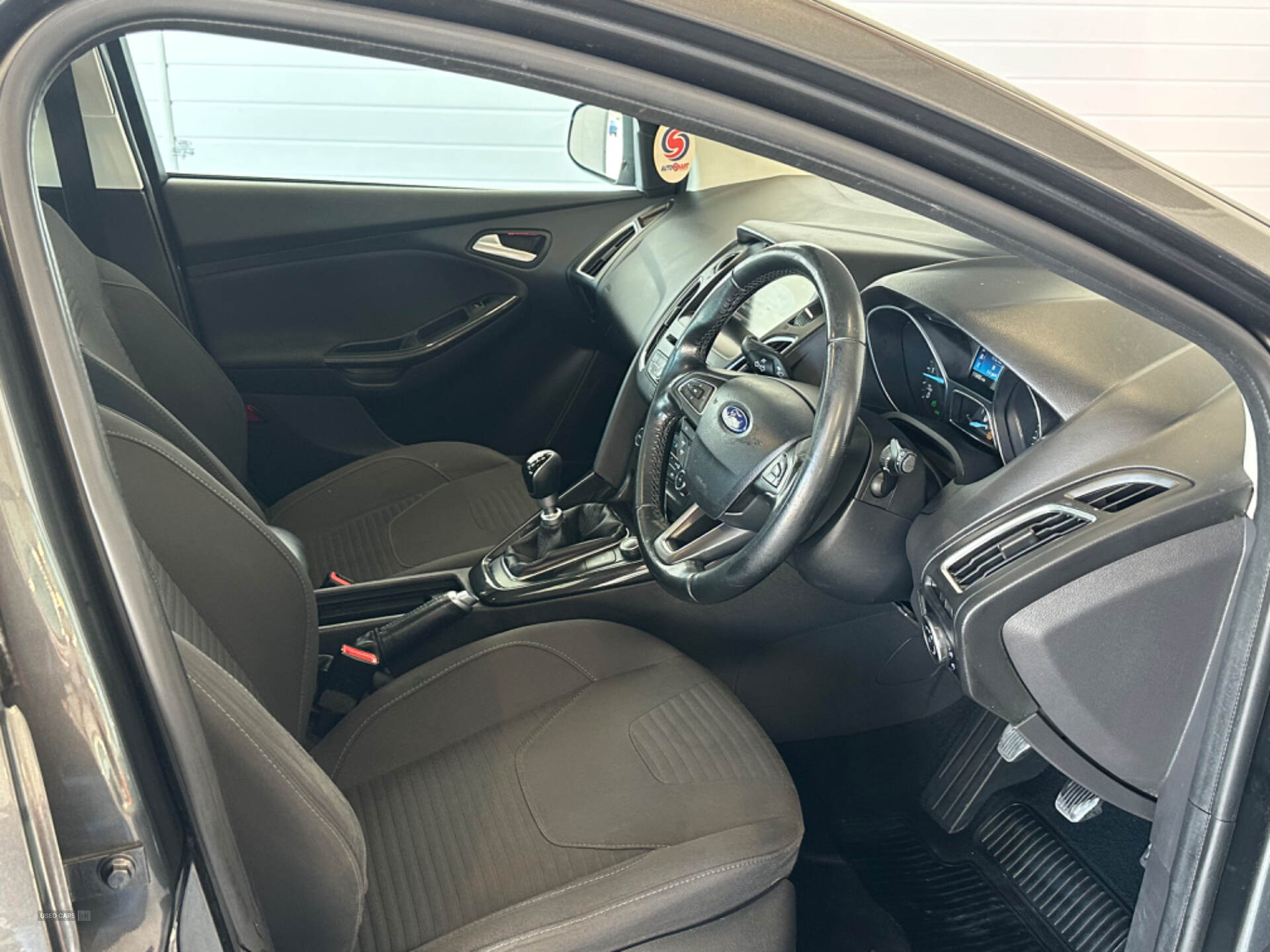 Jan 2015 Ford Focus 1.5 TDCi 120 Titanium 5dr
