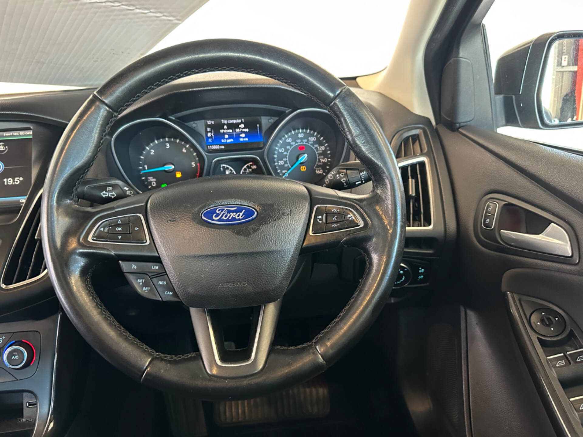 Jan 2015 Ford Focus 1.5 TDCi 120 Titanium 5dr