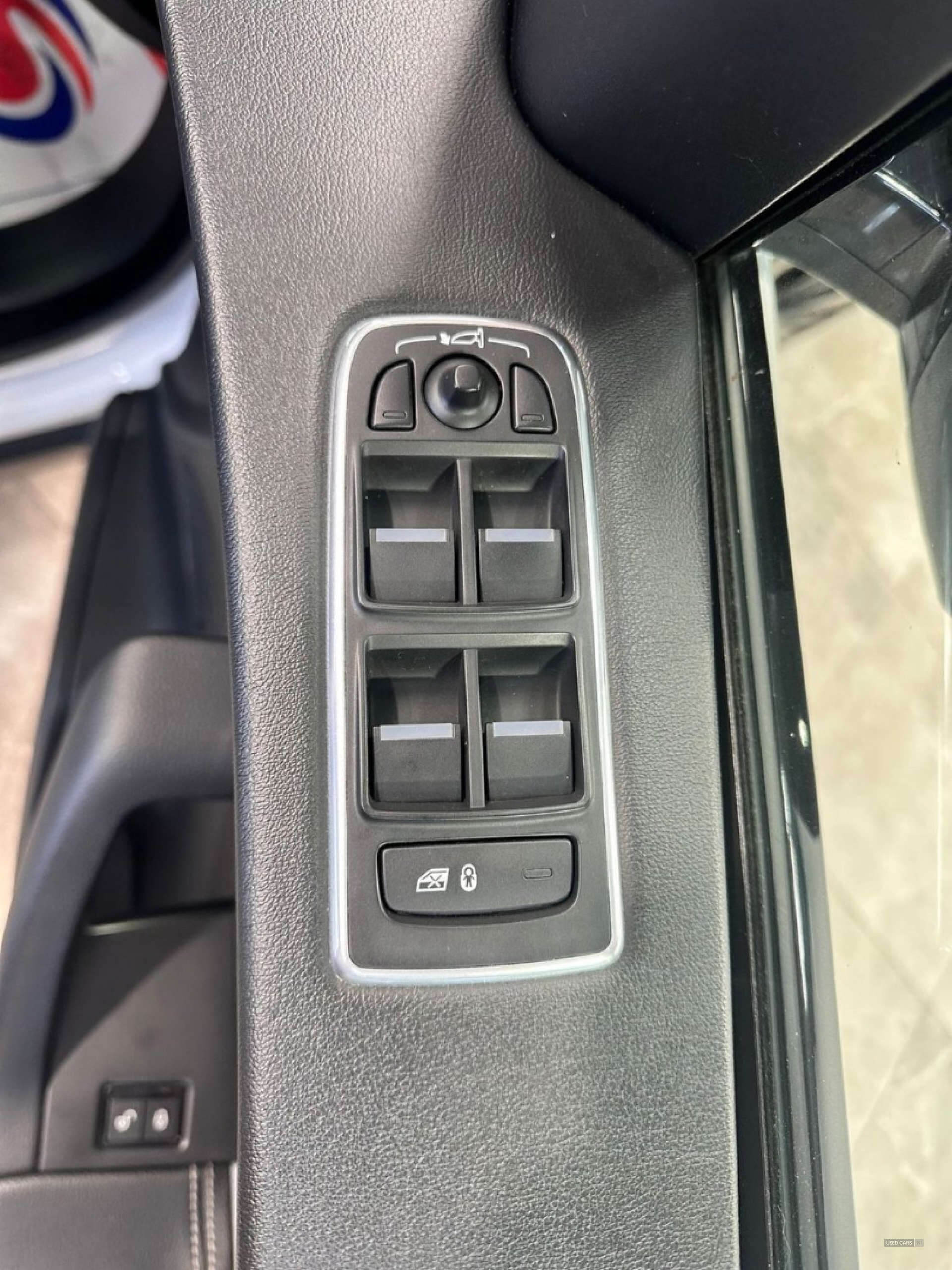 Mar 2017 Jaguar F-Pace 2.0d R-Sport 5dr Auto AWD