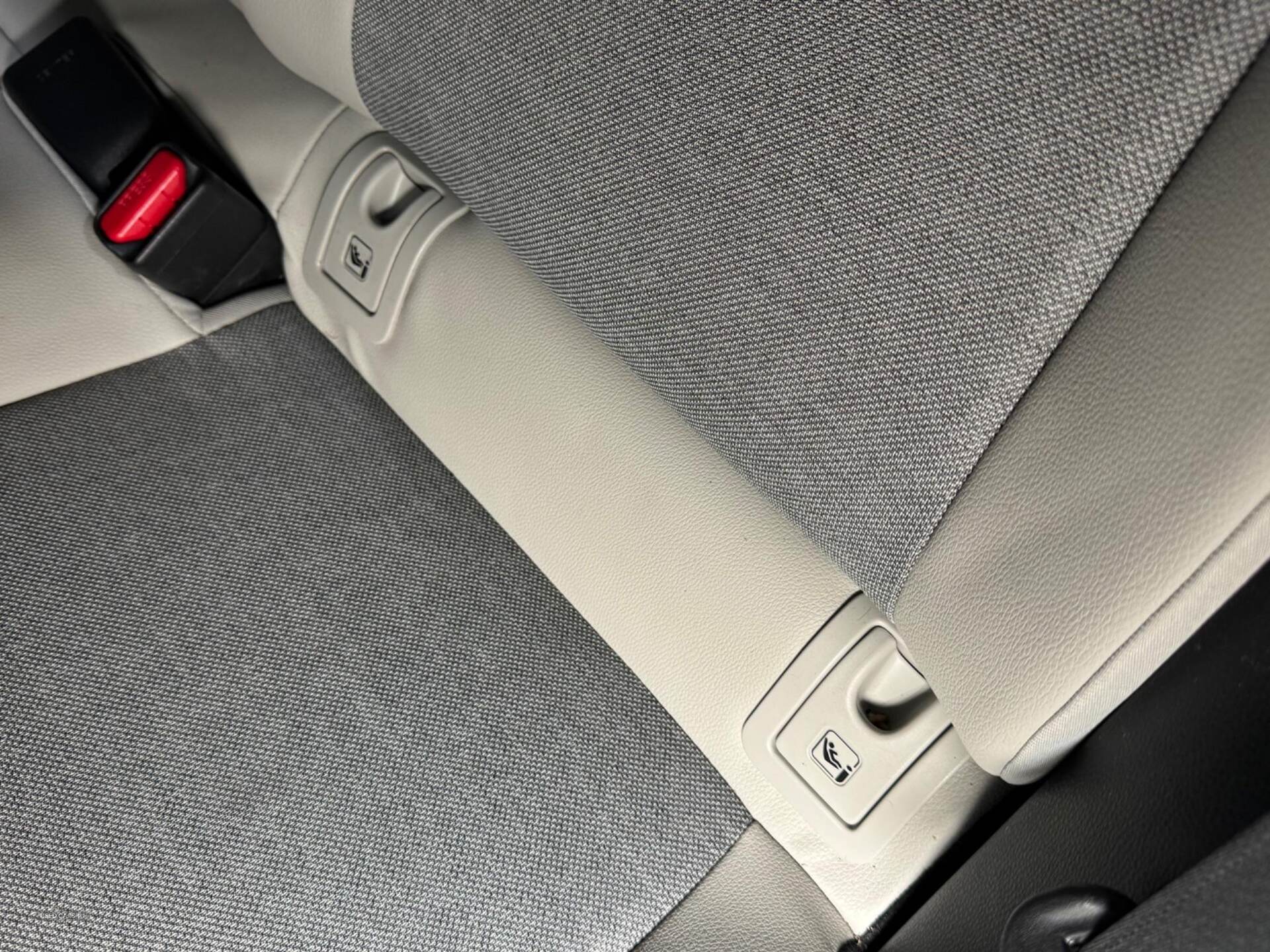 Mar 2022 Toyota Yaris 1.5 Hybrid Excel 5dr CVT