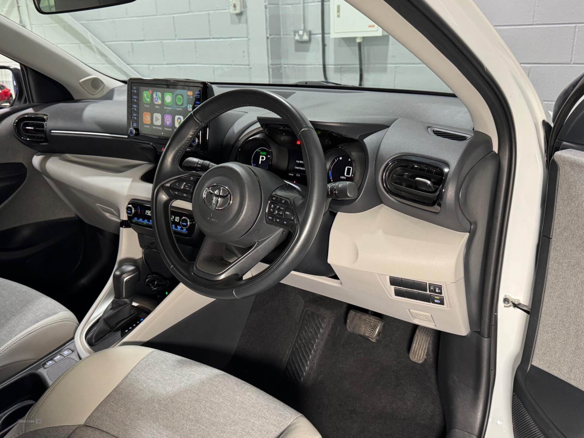 Mar 2022 Toyota Yaris 1.5 Hybrid Excel 5dr CVT