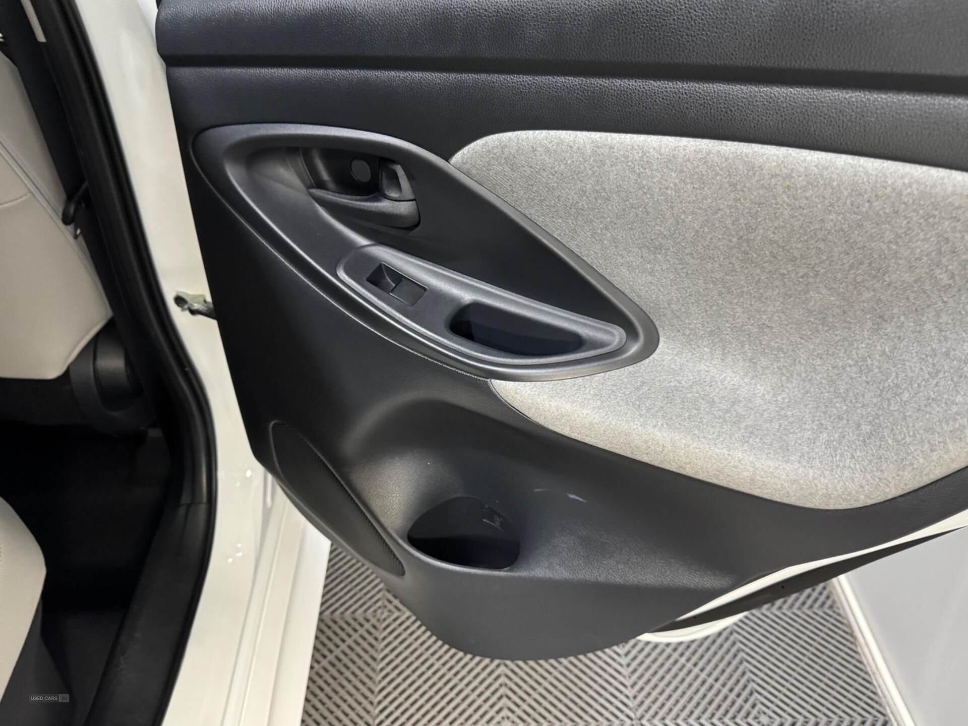 Mar 2022 Toyota Yaris 1.5 Hybrid Excel 5dr CVT