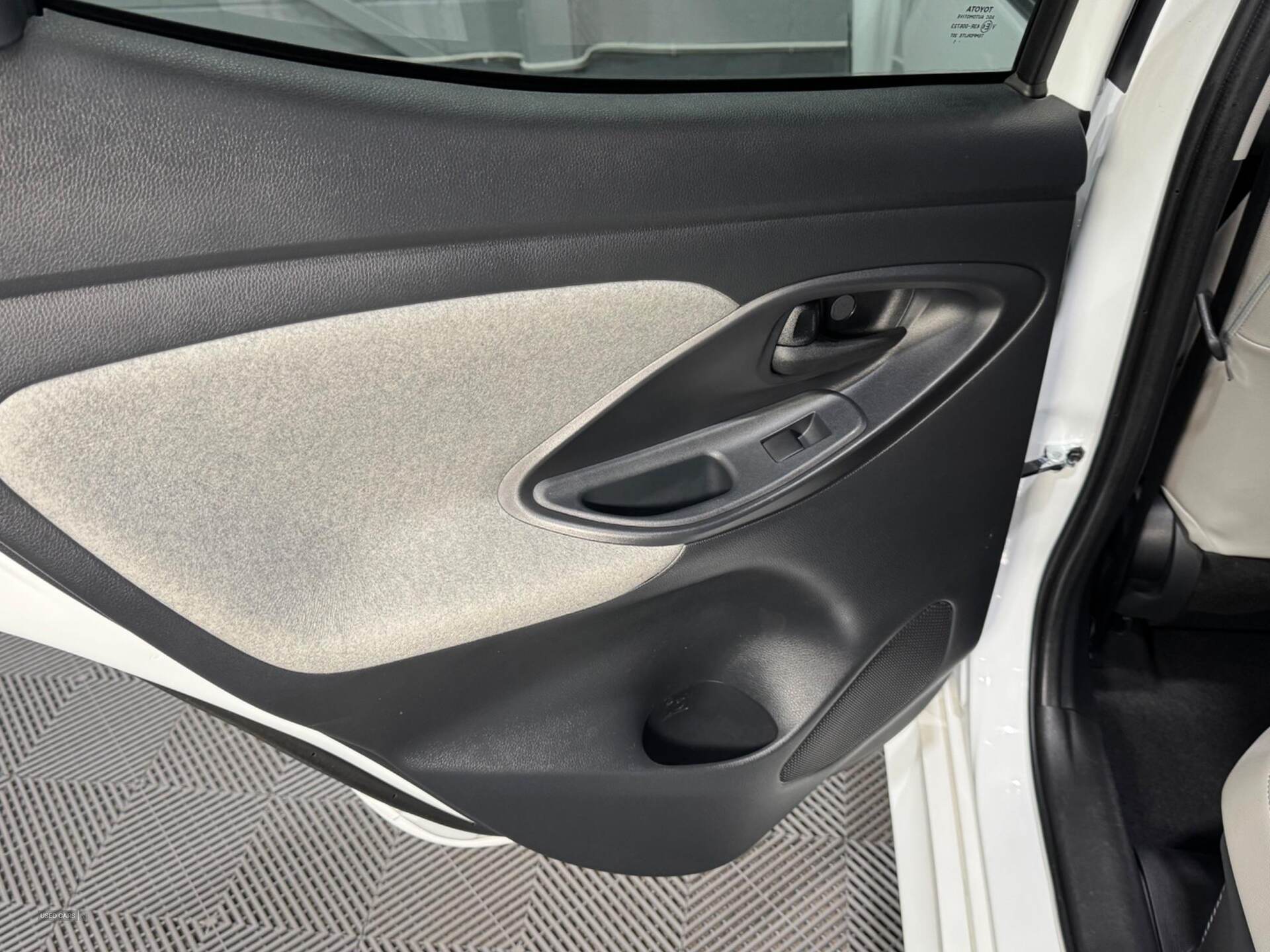 Mar 2022 Toyota Yaris 1.5 Hybrid Excel 5dr CVT