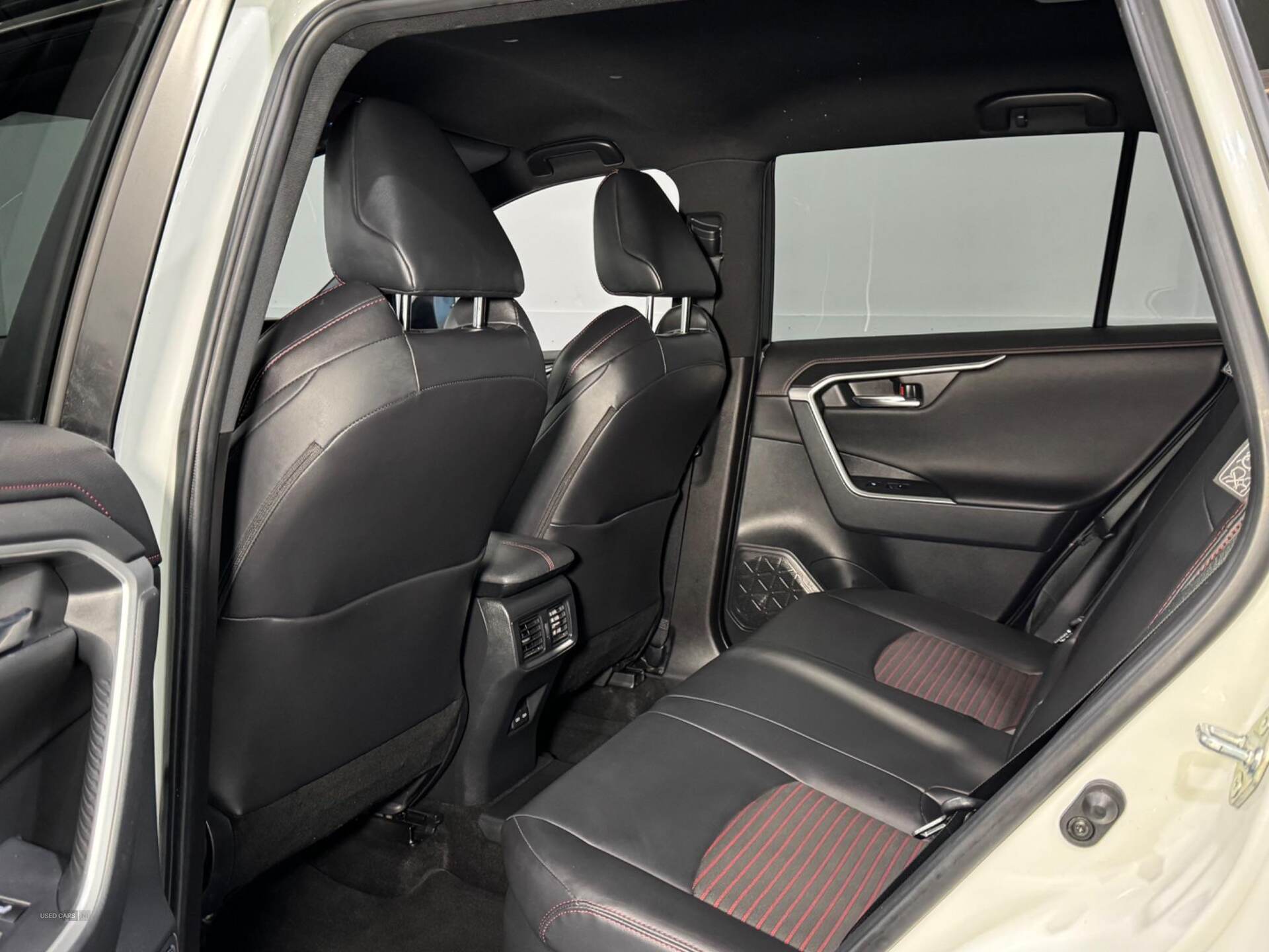Nov 2022 Toyota RAV4 2.5 PHEV Dynamic 5dr CVT