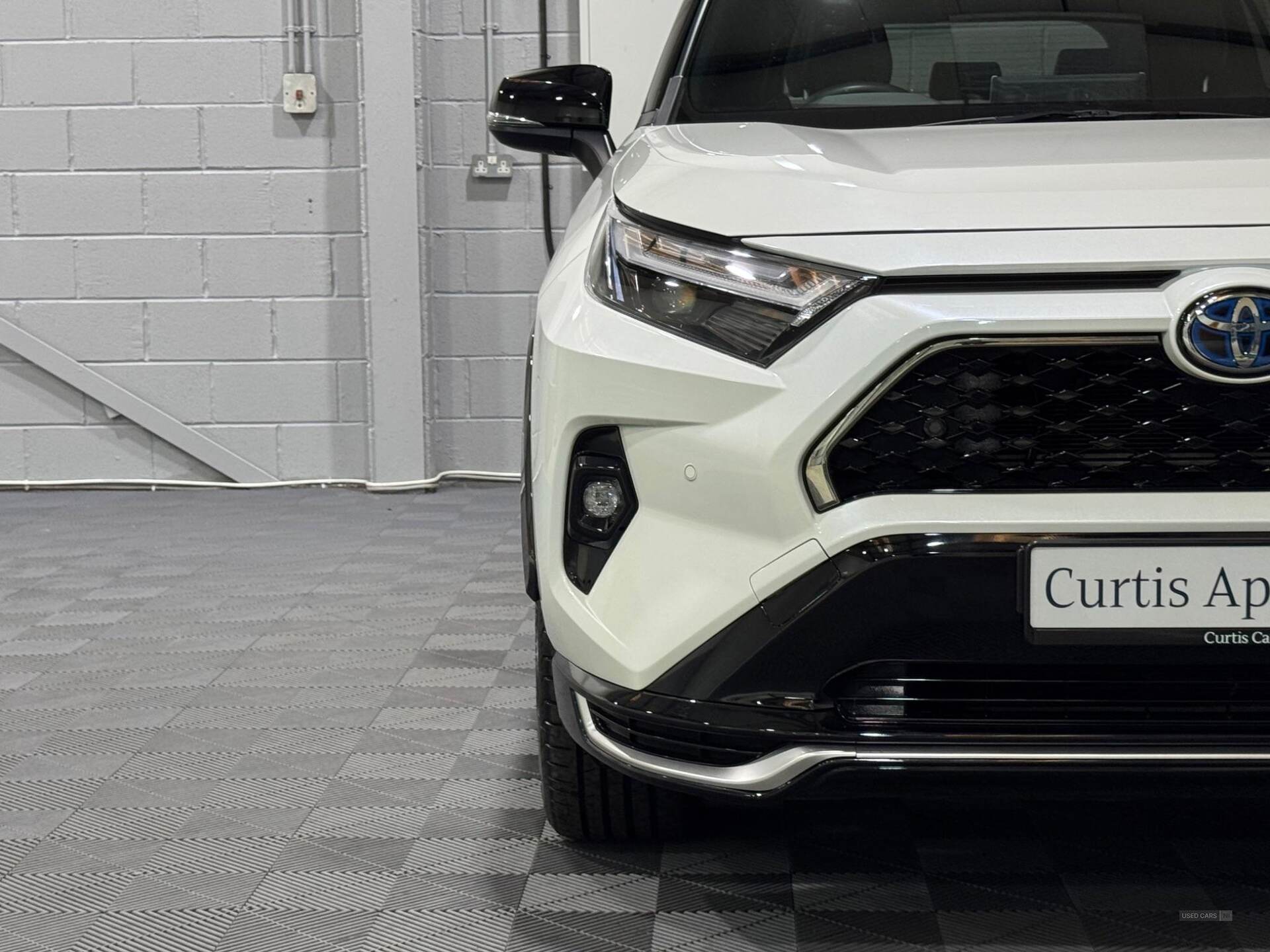 Nov 2022 Toyota RAV4 2.5 PHEV Dynamic 5dr CVT