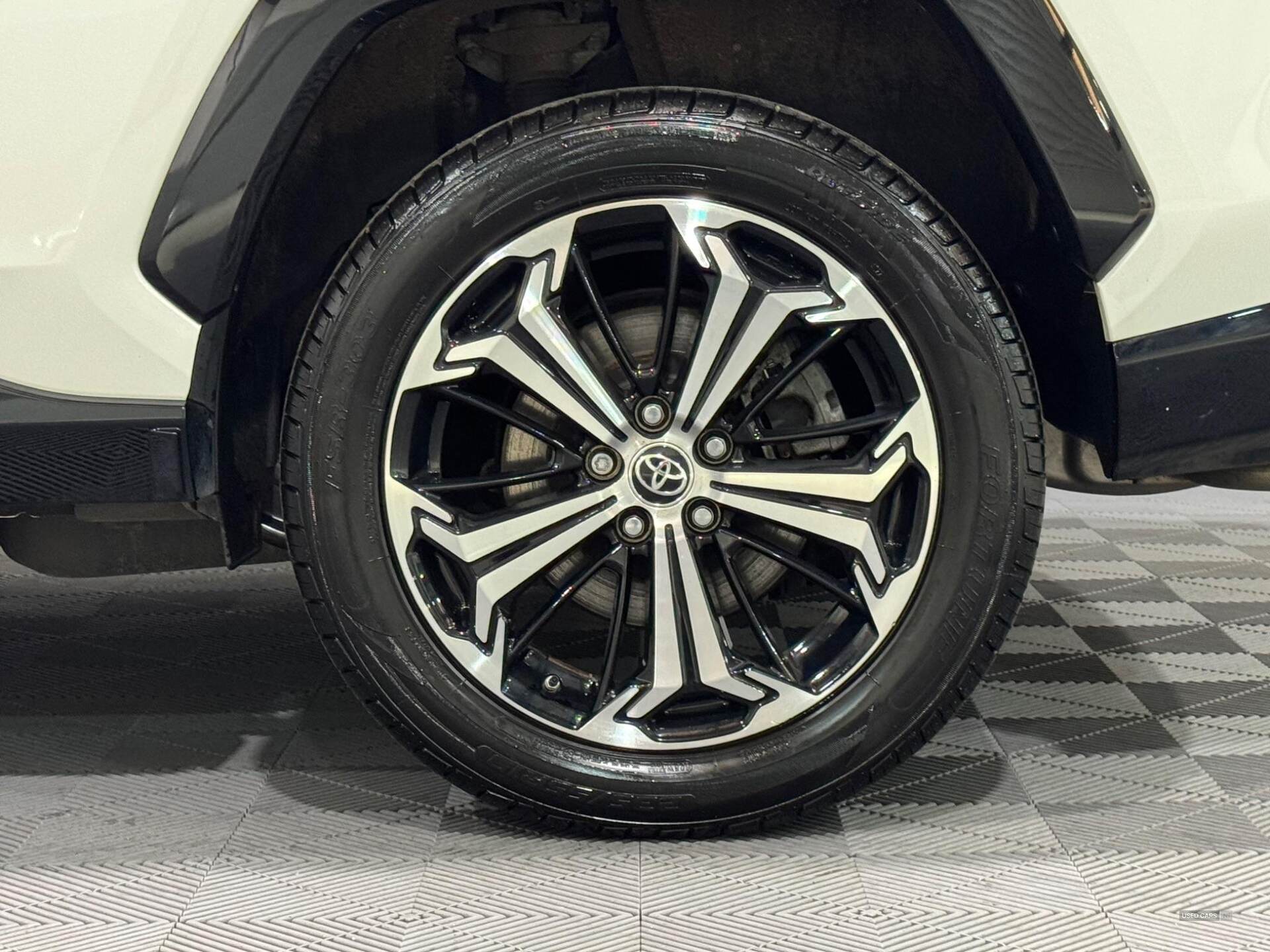 Nov 2022 Toyota RAV4 2.5 PHEV Dynamic 5dr CVT