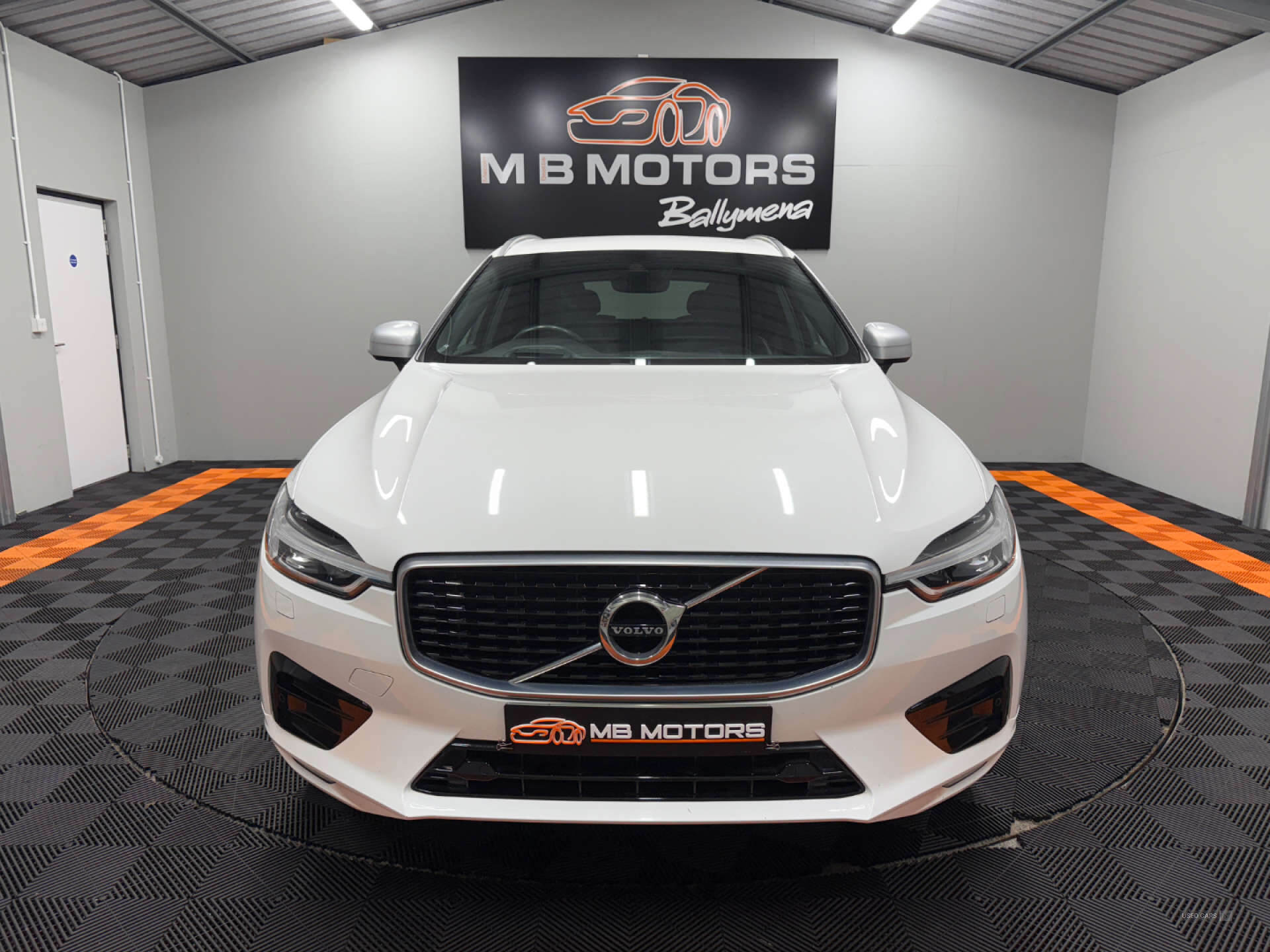 Jun 2019 Volvo XC60 2.0 D4 R DESIGN Pro 5dr AWD Geartronic