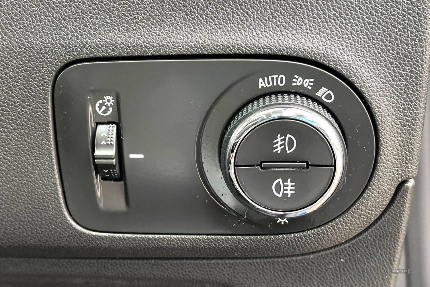 Jan 2022 Vauxhall Crossland 1.2 Turbo Elite Edition 5dr