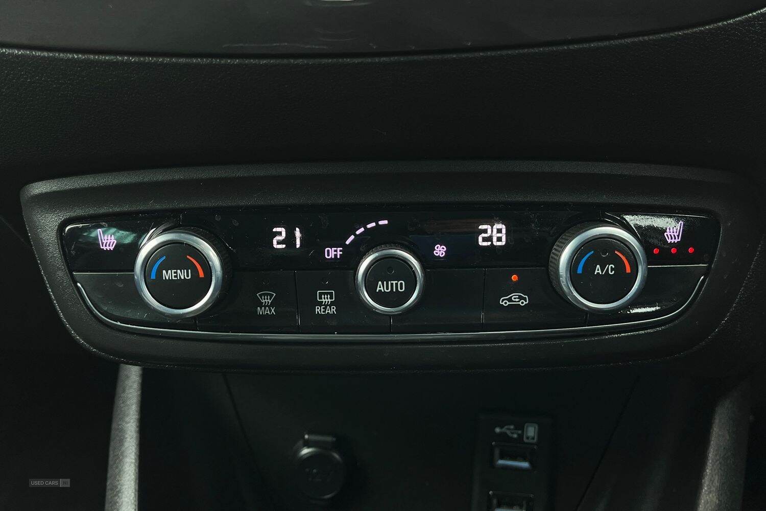 Nov 2021 Vauxhall Crossland 1.2 Turbo [130] Elite Nav 5dr