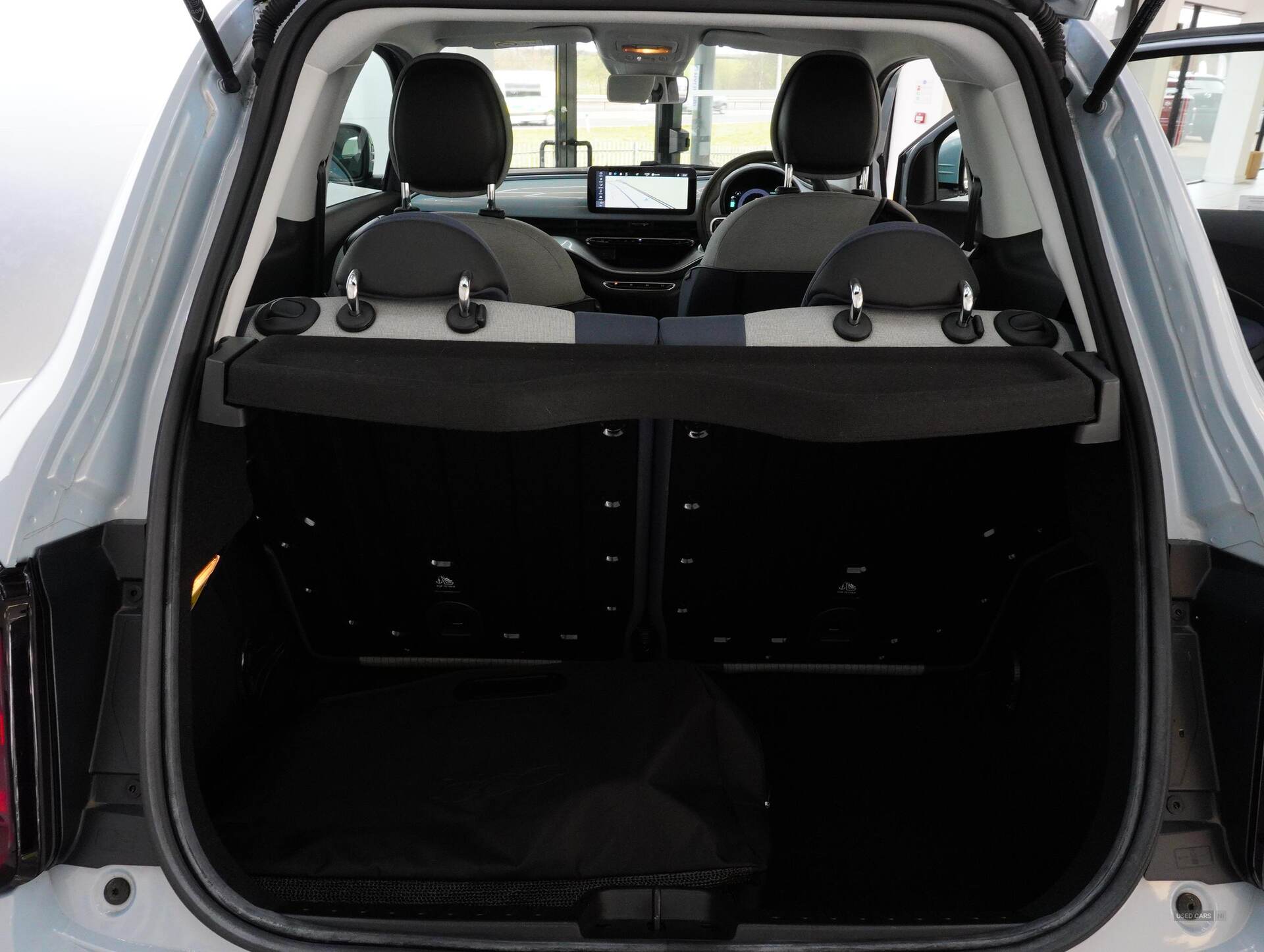 May 2022 Fiat 500 87kW Icon 42kWh 3dr Auto