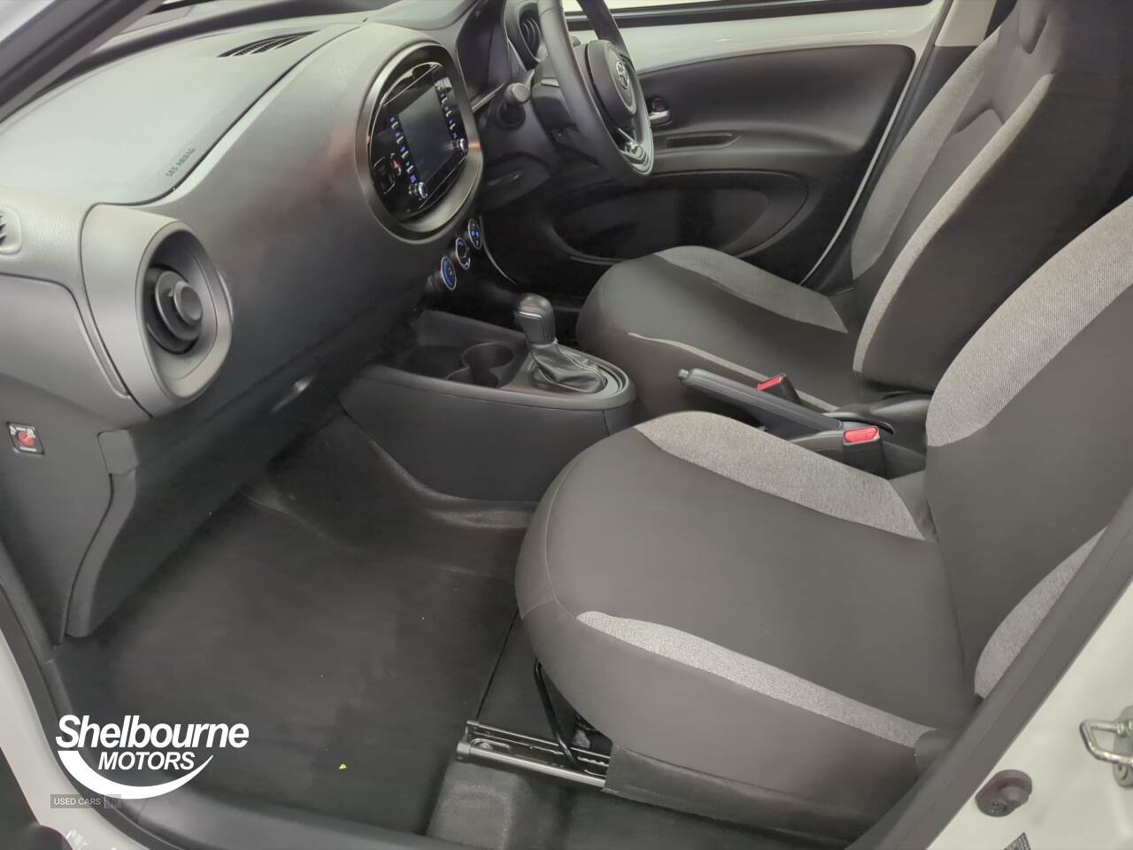 Apr 2023 Toyota Aygo X 1.0 VVT-i Pure 5dr Auto