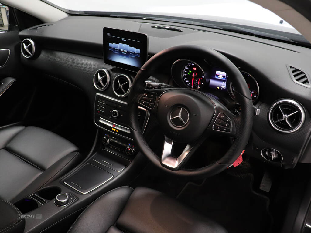 Mar 2018 Mercedes-Benz A Class A180d Sport Premium 5dr Auto
