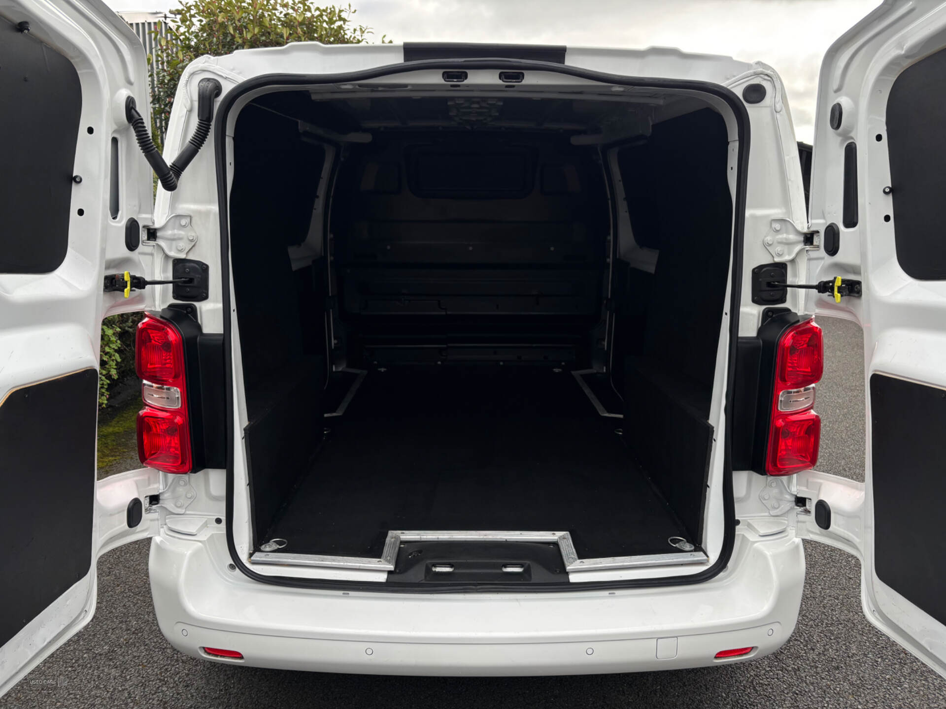 Nov 2020 Vauxhall Vivaro 2700 1.5d 120PS Sportive H1 Van