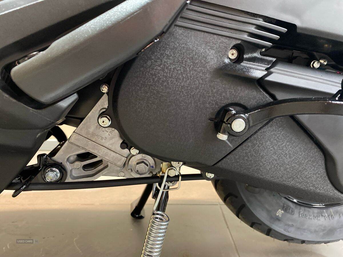  2025 Yamaha  New RayZR 125cc Scooter 25MY, 3 Year Warranty