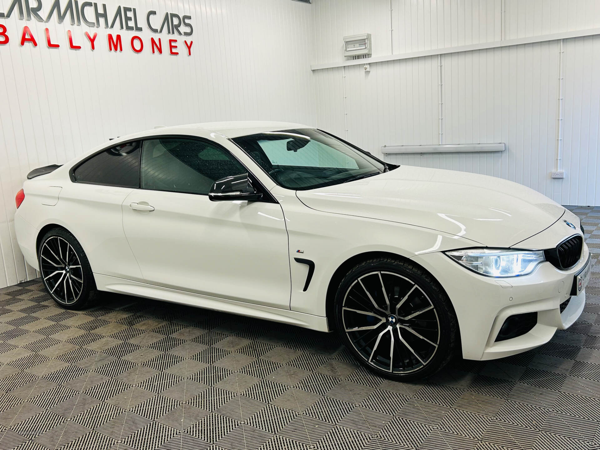 Oct 2015 BMW 4 Series 420d [190] xDrive M Sport 2dr Auto [Prof Media]