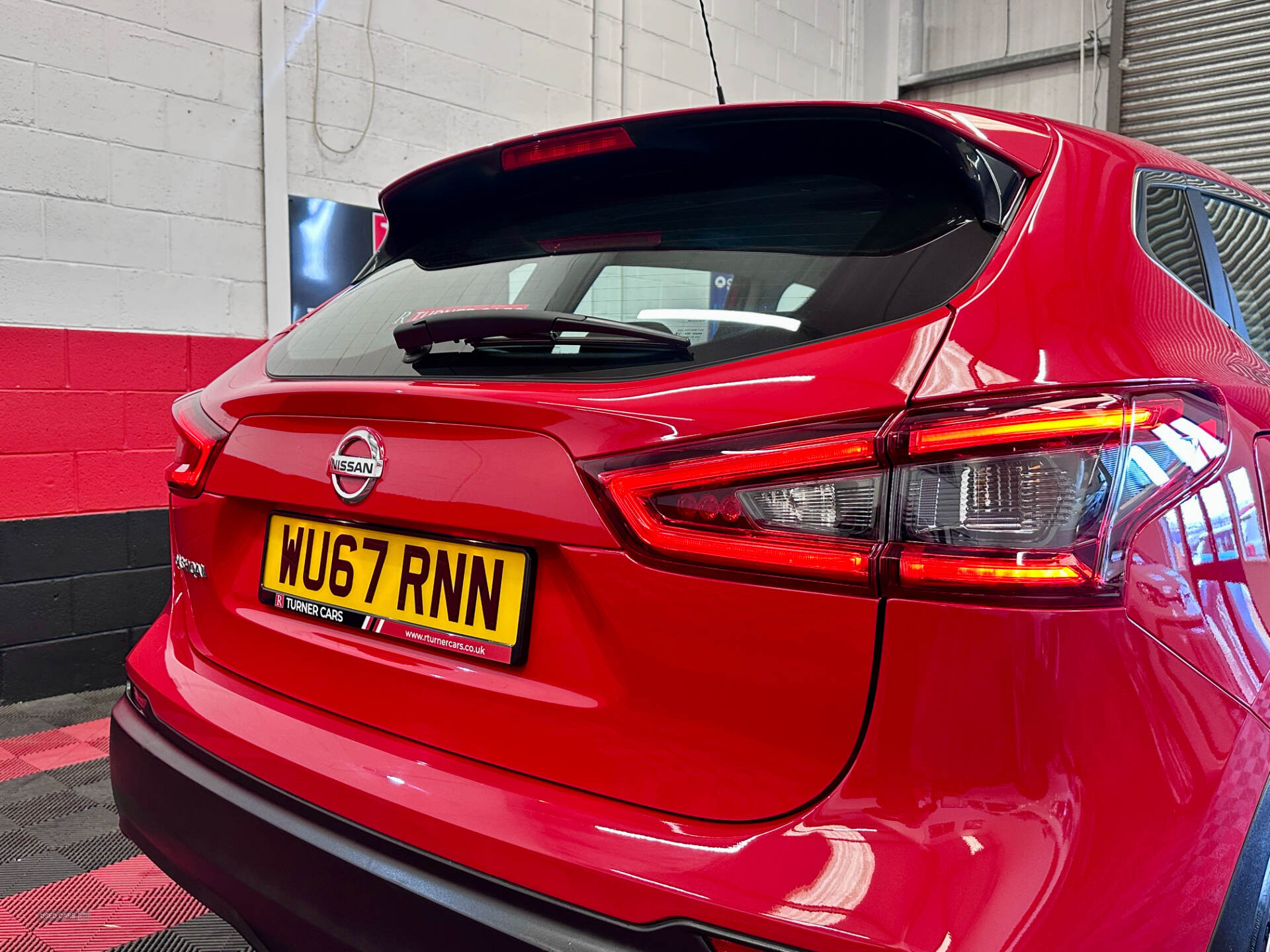 Sep 2017 Nissan Qashqai 1.5 dCi Visia 5dr