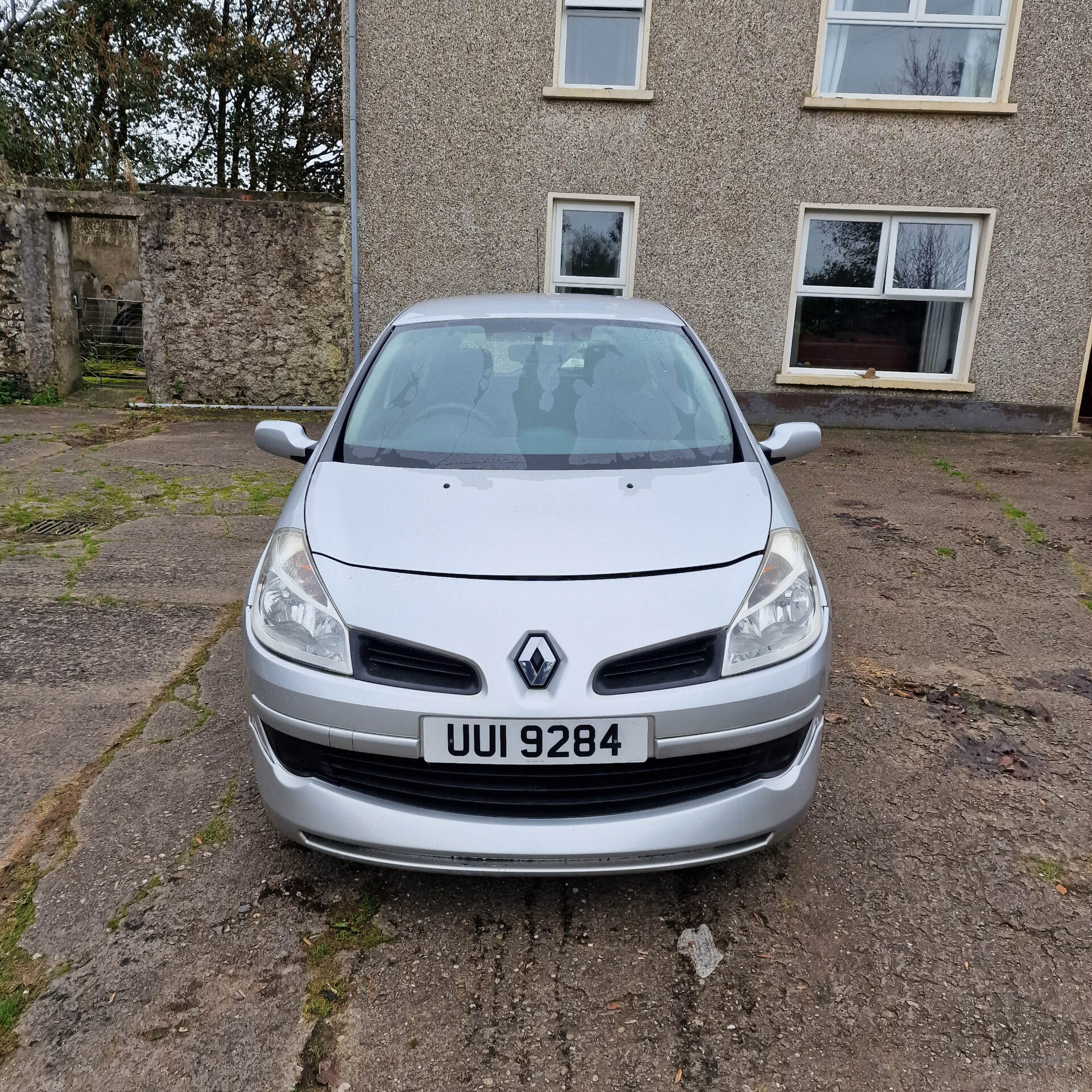 Jun 2007 Renault Clio 1.2 16V Extreme 3dr
