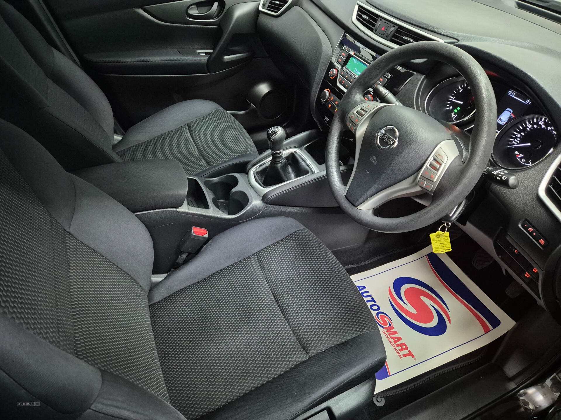 Apr 2015 Nissan Qashqai 1.2 DIG-T Visia 2WD