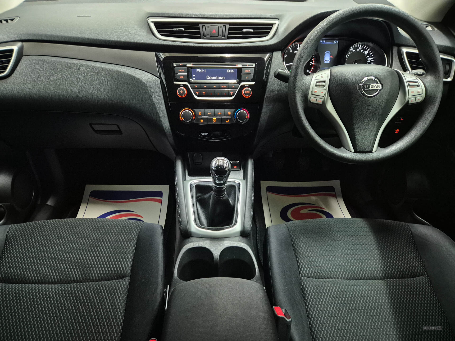 Apr 2015 Nissan Qashqai 1.2 DIG-T Visia 2WD