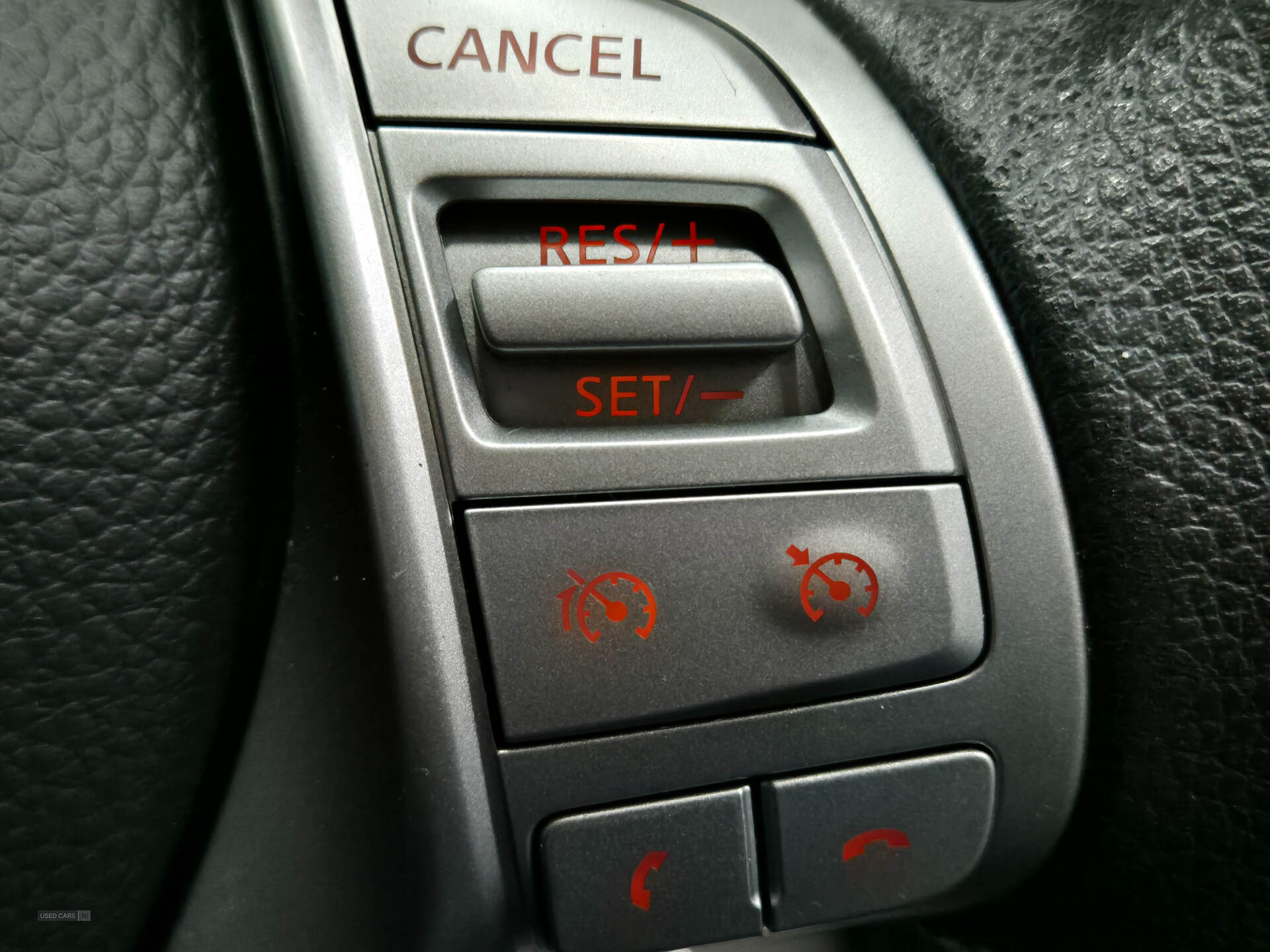 Apr 2015 Nissan Qashqai 1.2 DIG-T Visia 2WD