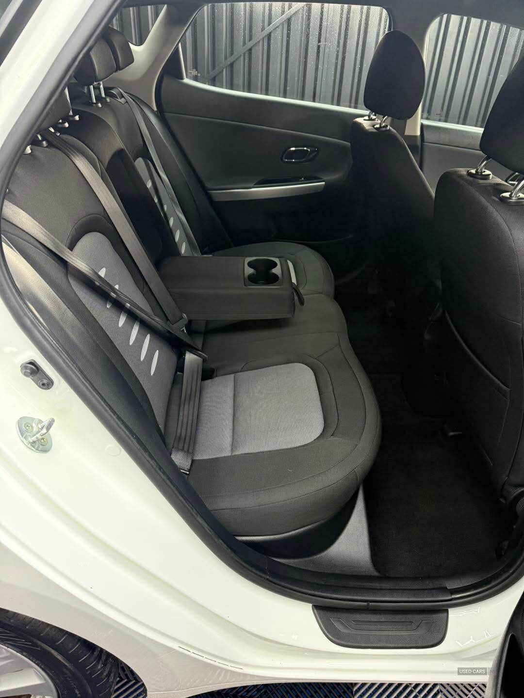 Dec 2014 Kia Ceed 1.6 CRDi 2 EcoDynamics 5dr