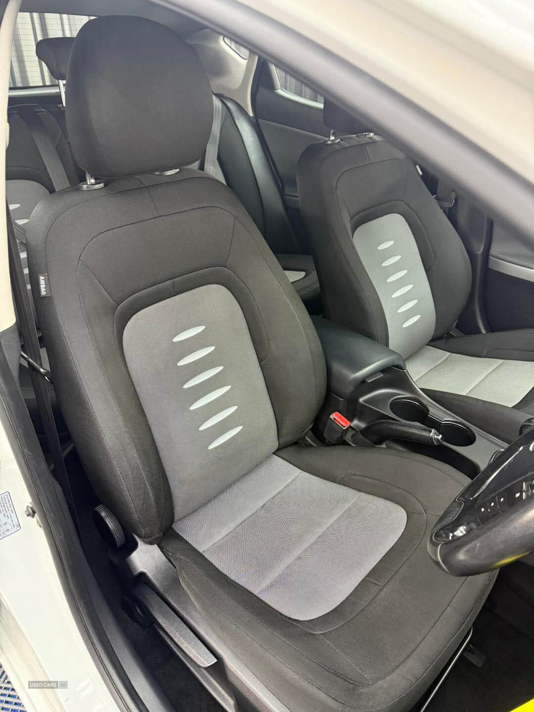 Dec 2014 Kia Ceed 1.6 CRDi 2 EcoDynamics 5dr