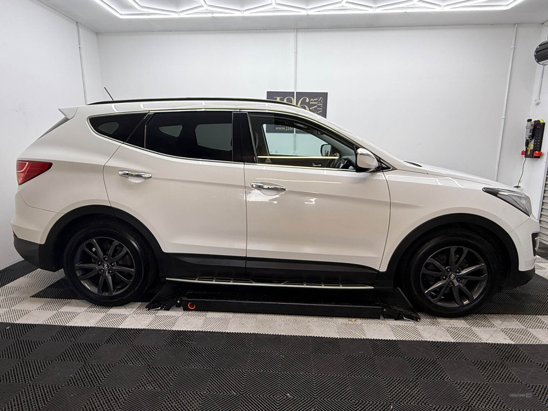 Jun 2014 Hyundai Santa Fe 2.2 CRDi Premium 5dr [5 Seats]