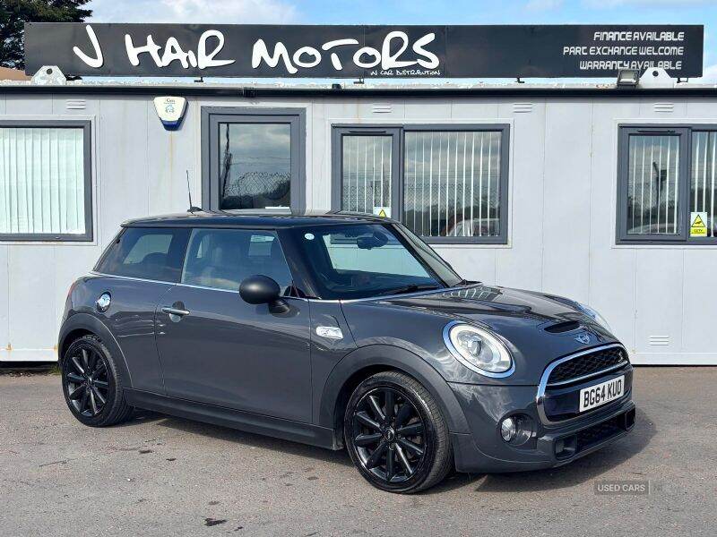 Oct 2014 MINI Hatch Cooper S 2.0 Cooper S D 3dr