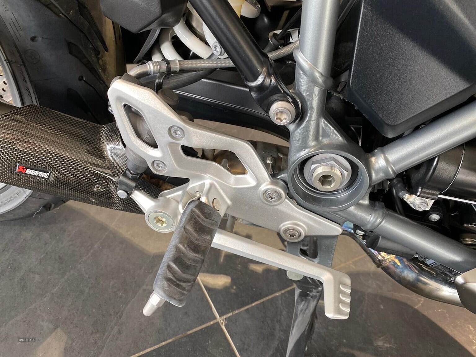 Mar 2024 BMW R1250 R Se (23My)