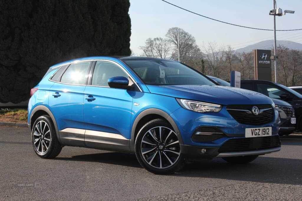 Sep 2021 Vauxhall Grandland X 1.2 Turbo Elite Nav 5dr