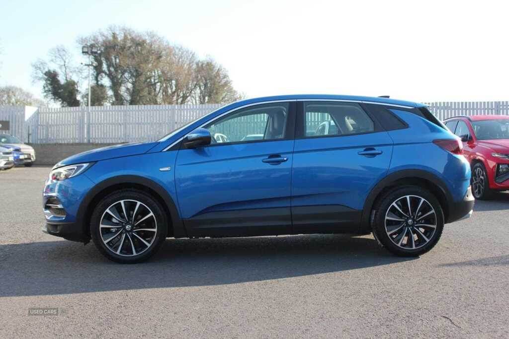 Sep 2021 Vauxhall Grandland X 1.2 Turbo Elite Nav 5dr