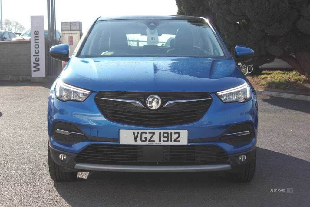 Sep 2021 Vauxhall Grandland X 1.2 Turbo Elite Nav 5dr