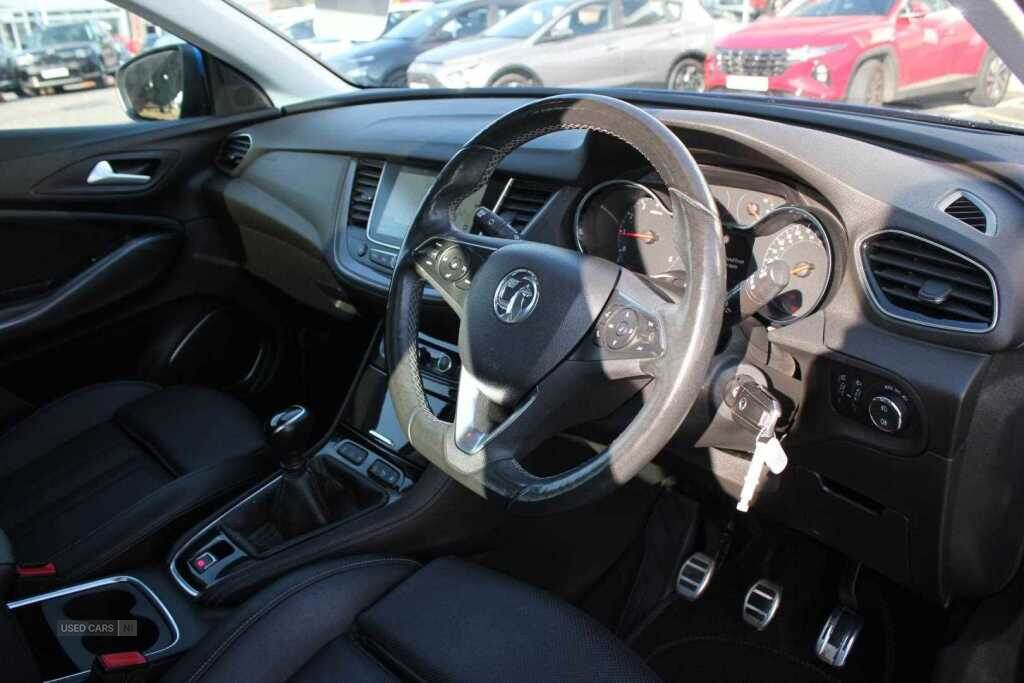 Sep 2021 Vauxhall Grandland X 1.2 Turbo Elite Nav 5dr