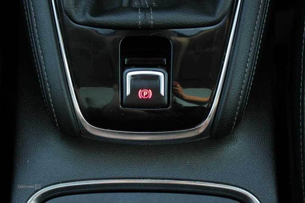 Sep 2021 Vauxhall Grandland X 1.2 Turbo Elite Nav 5dr