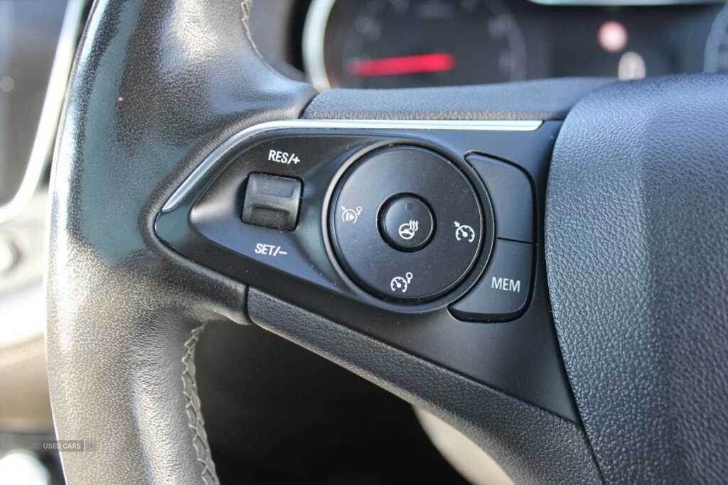 Sep 2021 Vauxhall Grandland X 1.2 Turbo Elite Nav 5dr
