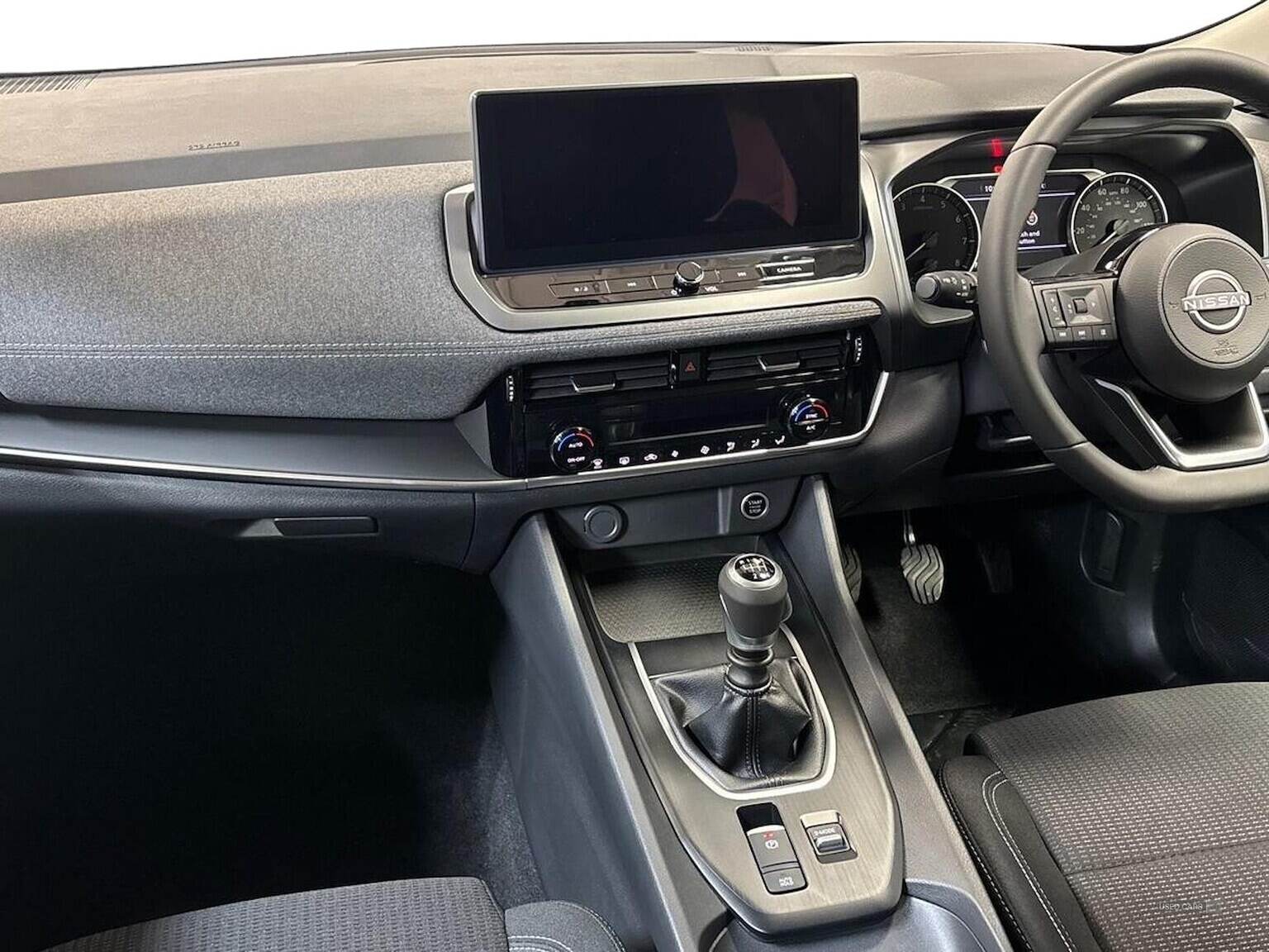 2025 Nissan Qashqai 1.3 Dig-T Mh Acenta Premium 5Dr