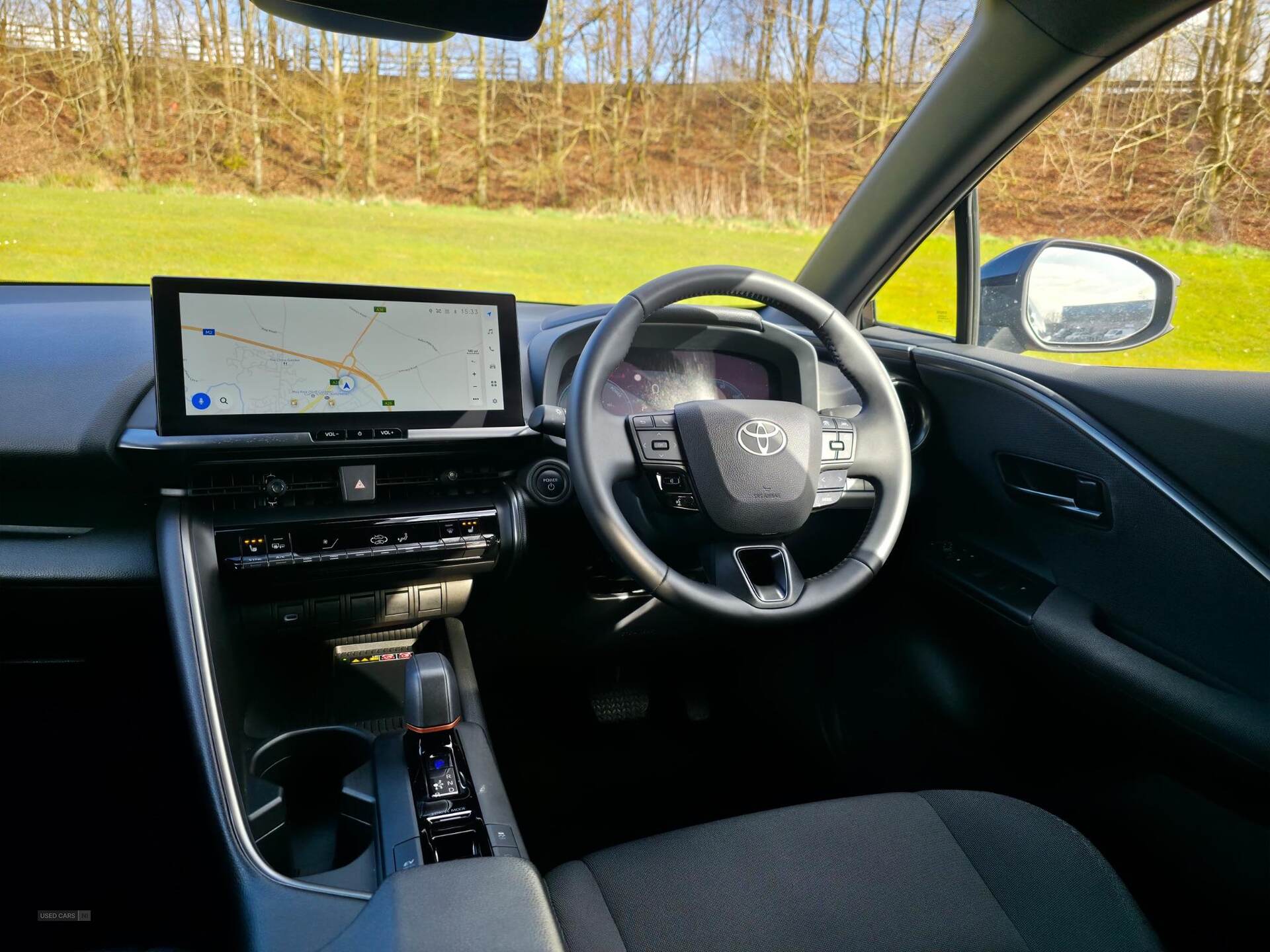 Dec 2023 Toyota C-HR 1.8 Hybrid Design 5dr CVT