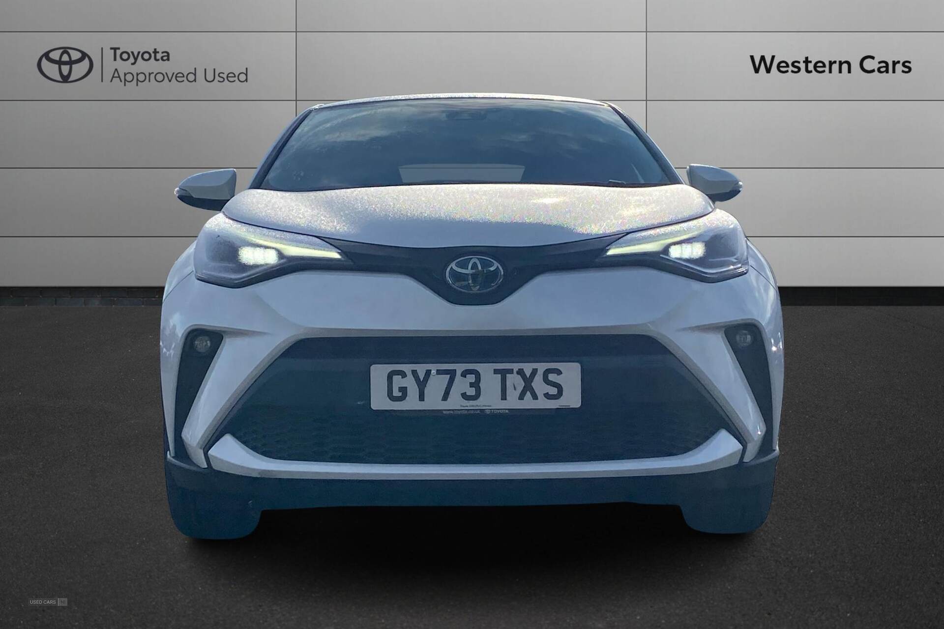 Oct 2023 Toyota C-HR 2.0 Hybrid Excel 5dr CVT