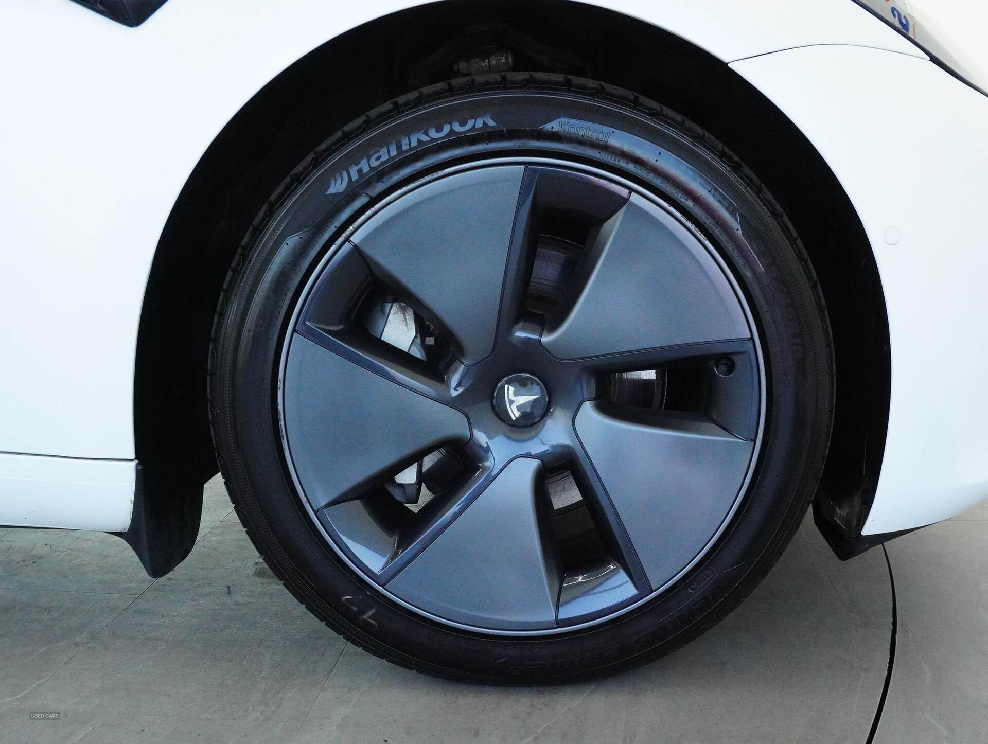 Nov 2021 TESLA Model 3 Long Range AWD 4dr Auto