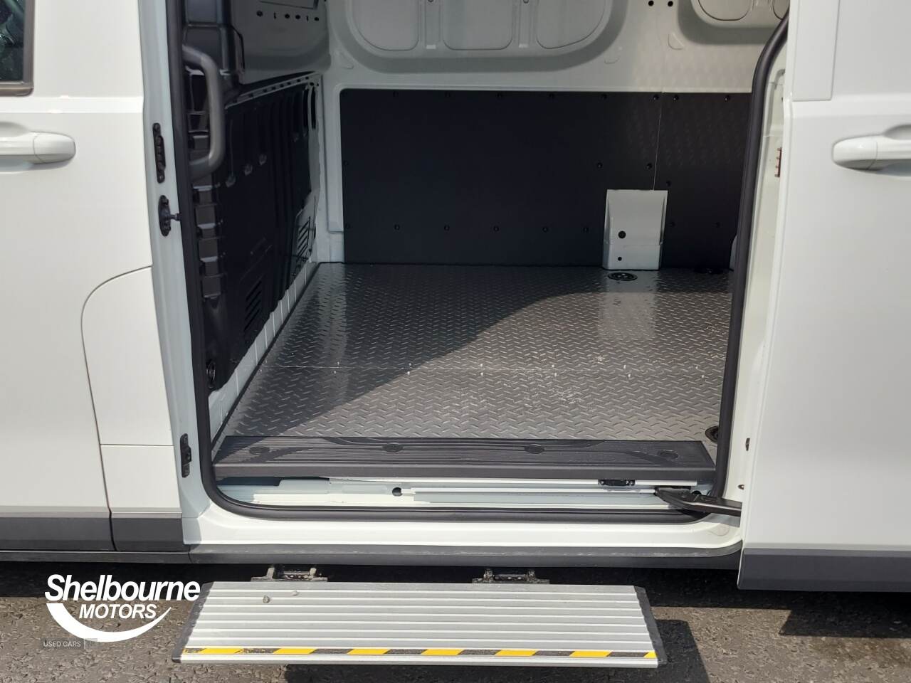 Mar 2025 Maxus Deliver 7 2.0 D20 H1 Van